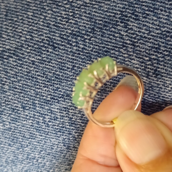 Australian Chrysoprase ring - Picture 10 of 11